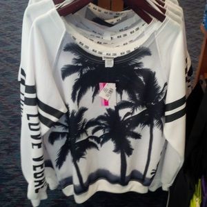 🌴”Love Vegas” palm tree sweatshirt🌴